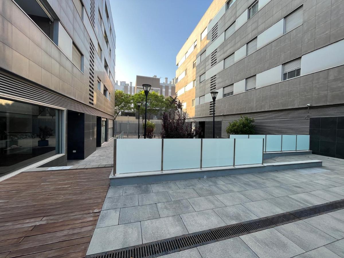 Beach & Culture Barcelona Port Forum Penthouse Apartment Sant Adria de Besos Exterior foto